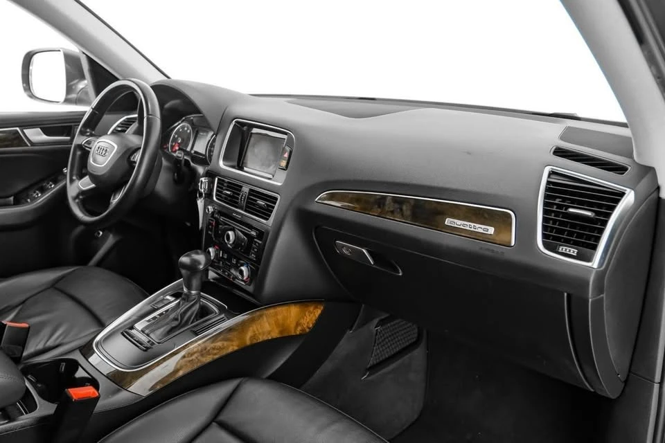 2015 Audi 8R Q5 - Image 6 of 11