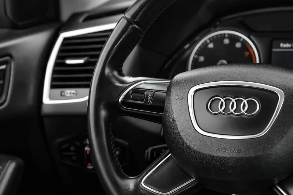 2015 Audi 8R Q5 - Image 10 of 11