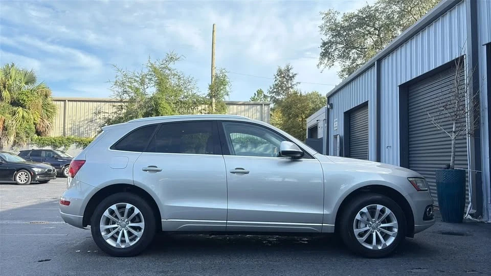 2015 Audi 8R Q5 - Image 8 of 20