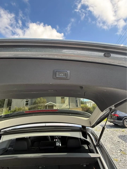 2015 Audi 8R Q5 - Image 14 of 14
