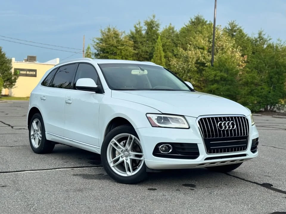2015 Audi 8R Q5 - Image 2 of 16