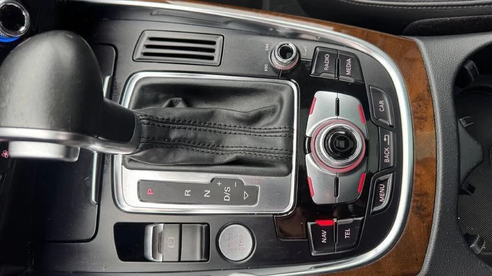 2015 Audi 8R Q5 - Image 15 of 17