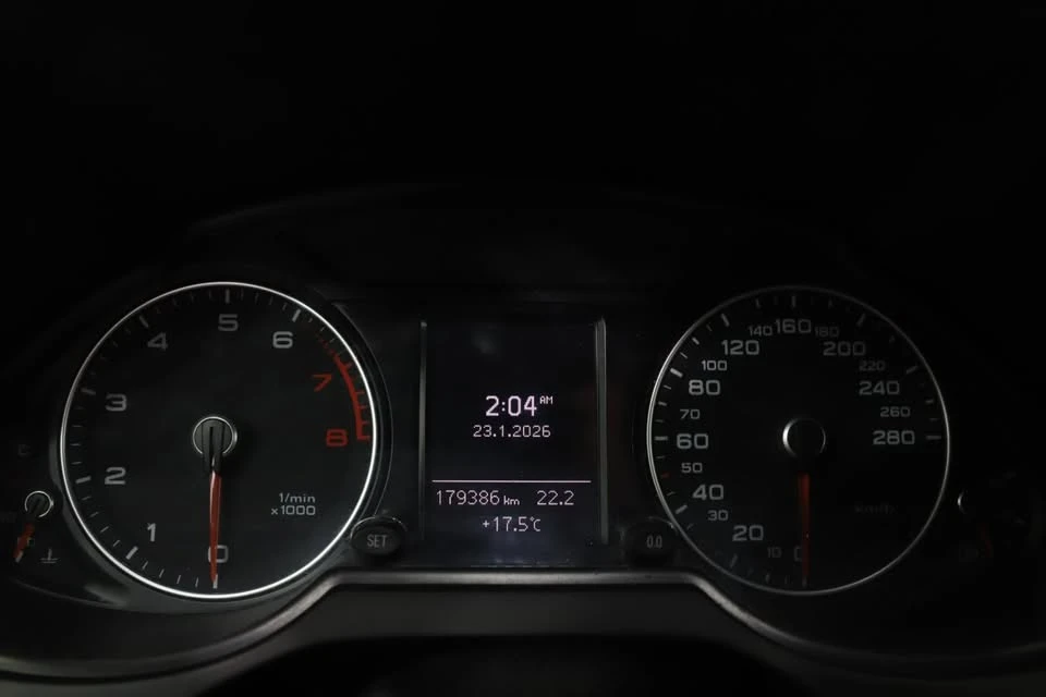 2015 Audi 8R Q5 - Image 5 of 10