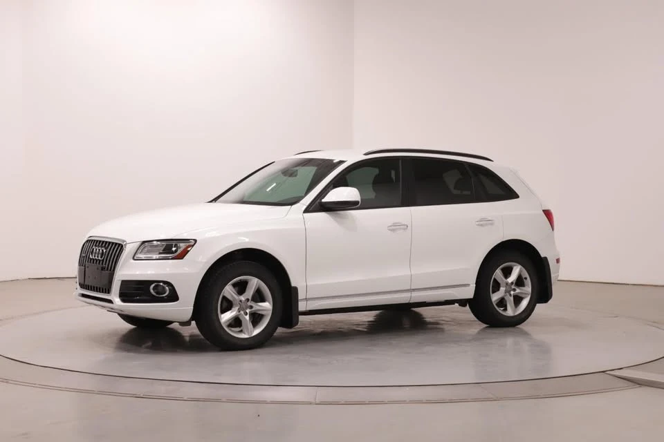 2015 Audi 8R Q5 - Image 2 of 10