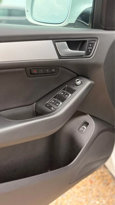 2015 Audi 8R Q5 - Image 9 of 12