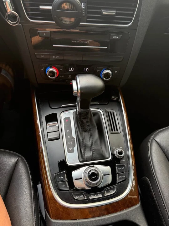 2015 Audi 8R Q5 - Image 6 of 8