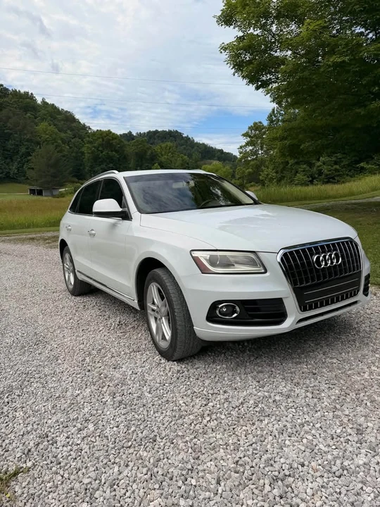 2015 Audi 8R Q5 - Image 2 of 6