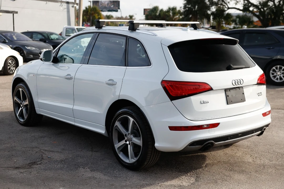 2015 Audi 8R Q5 - Image 5 of 12