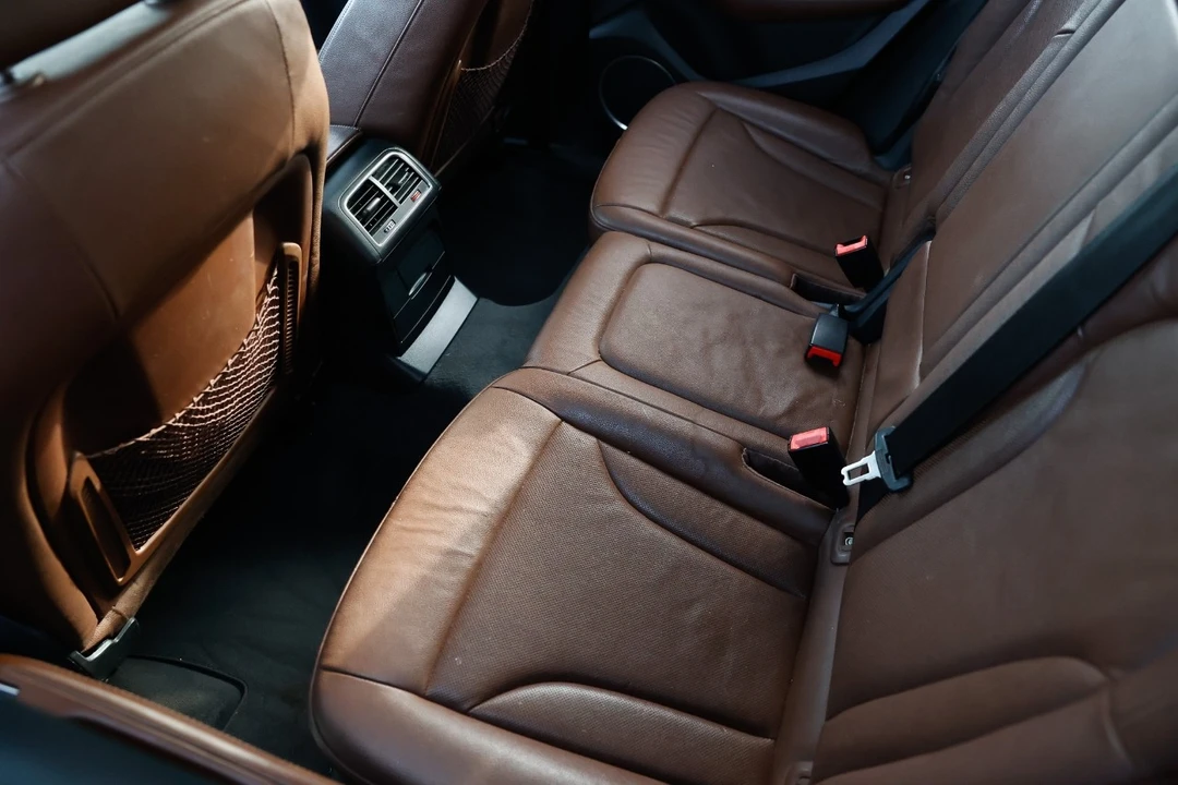2015 Audi 8R Q5 - Image 10 of 12