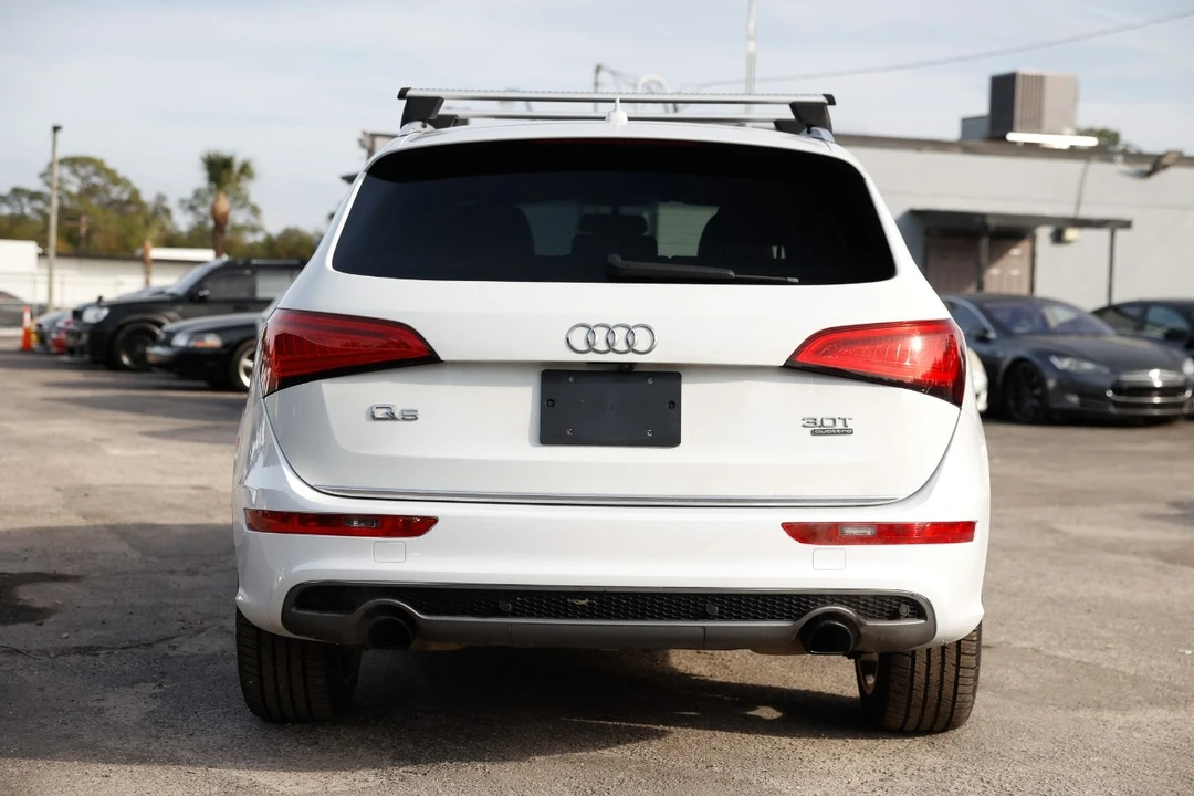 2015 Audi 8R Q5 - Image 7 of 12