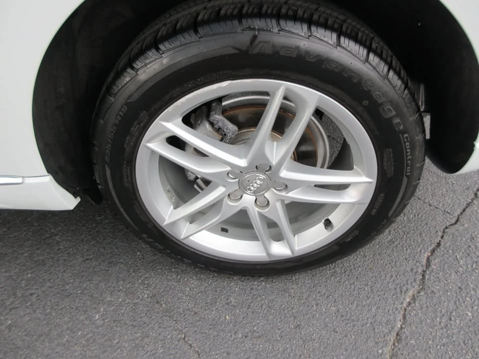 2015 Audi 8R Q5 - Image 15 of 17