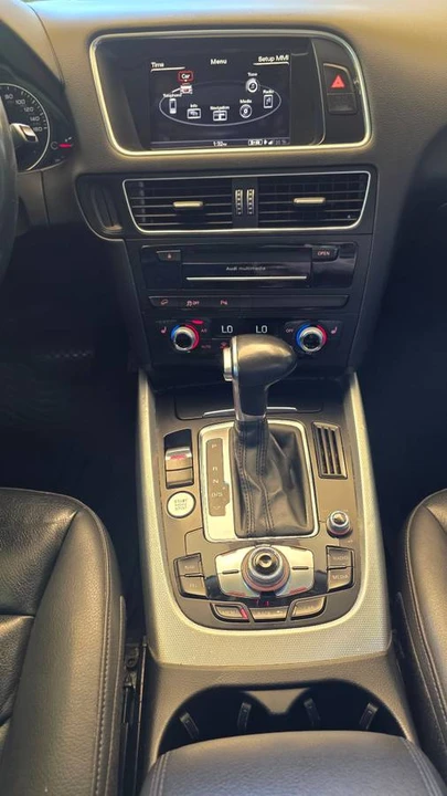 2015 Audi 8R Q5 - Image 10 of 17
