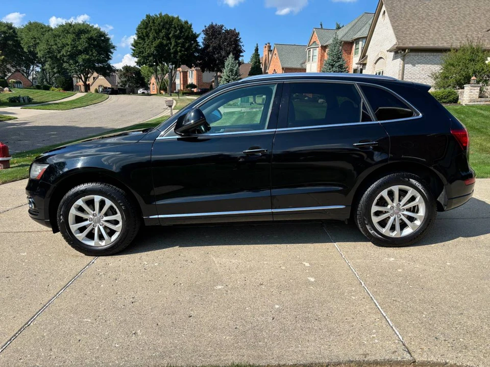 2015 Audi 8R Q5 - Image 2 of 22