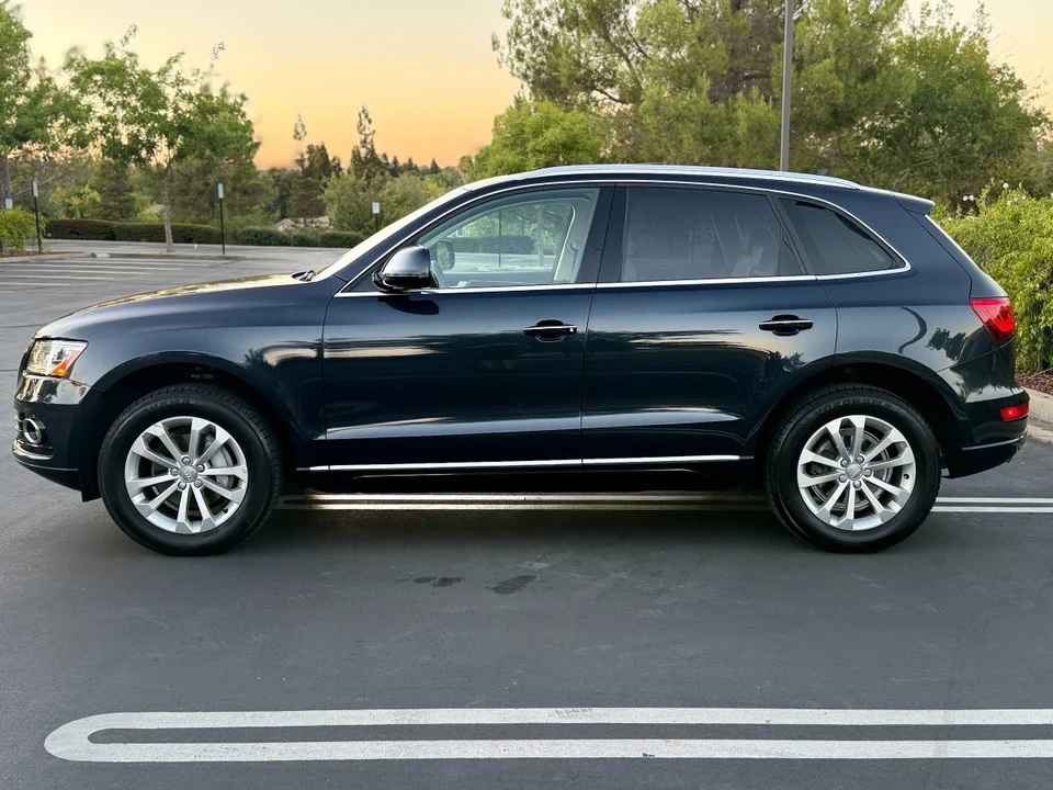 2015 Audi 8R Q5 - Image 5 of 24