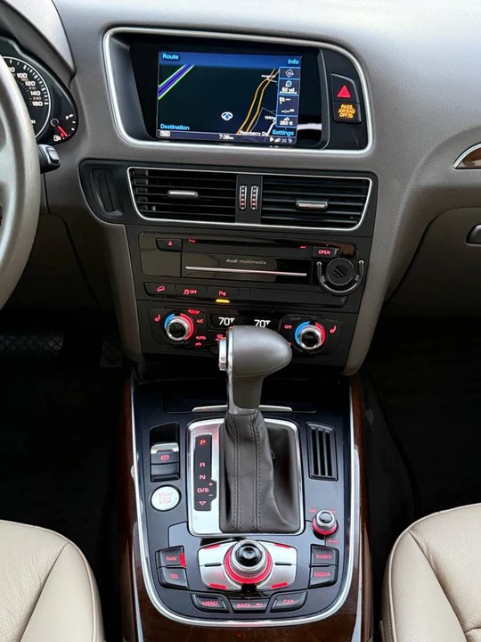 2015 Audi 8R Q5 - Image 18 of 24