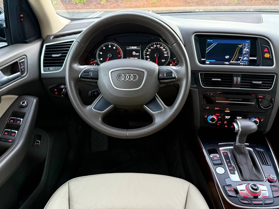 2015 Audi 8R Q5 - Image 13 of 24