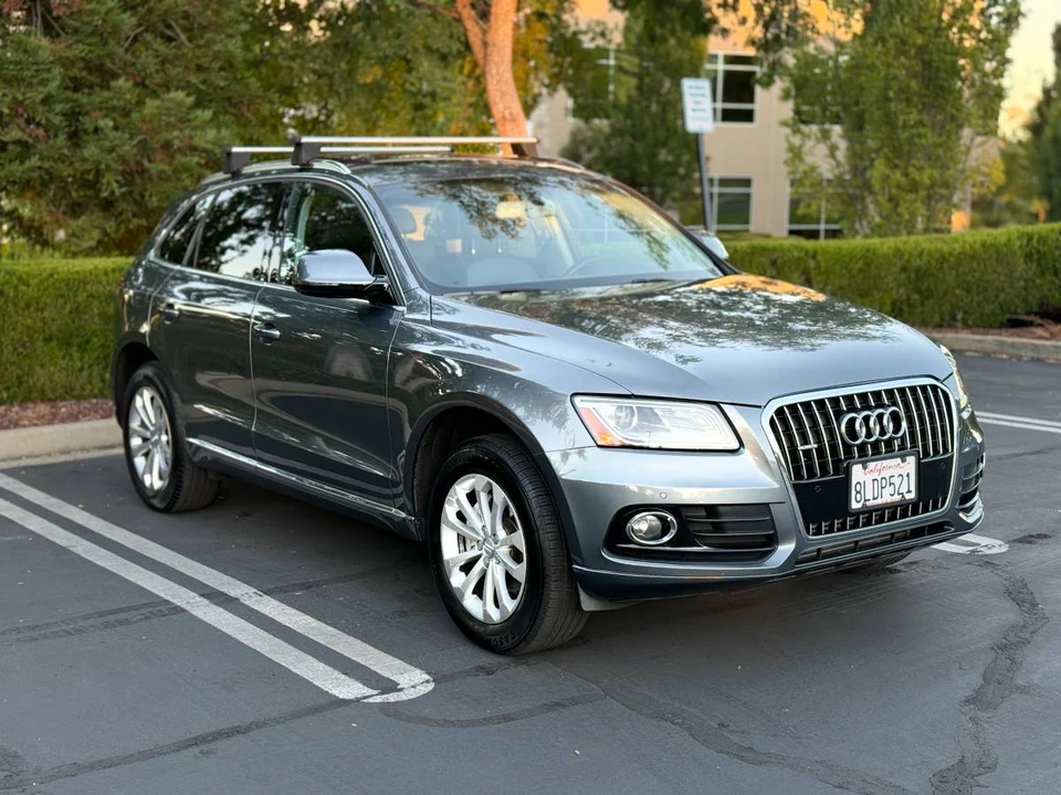 2015 Audi 8R Q5 - Image 2 of 22