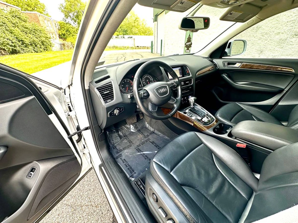 2015 Audi 8R Q5 - Image 9 of 20