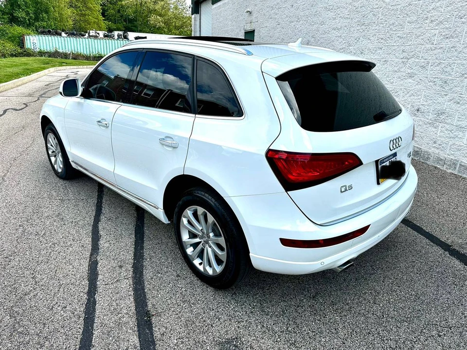 2015 Audi 8R Q5 - Image 5 of 20