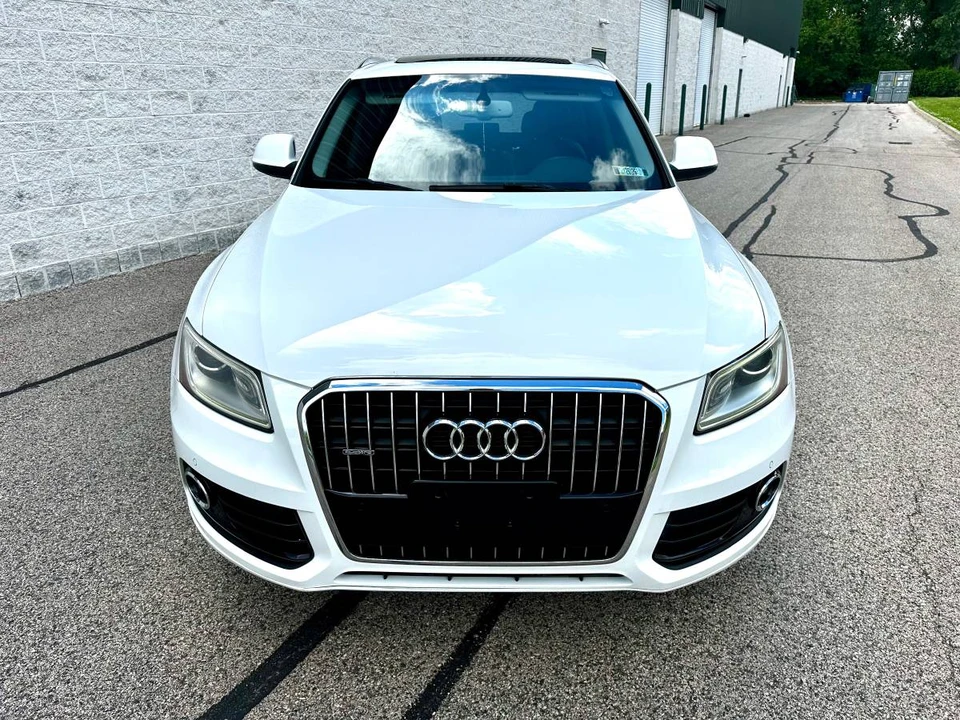 2015 Audi 8R Q5 - Image 2 of 20