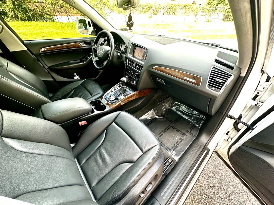 2015 Audi 8R Q5 - Image 10 of 20