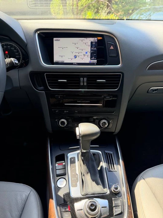 2015 Audi 8R Q5 - Image 12 of 14