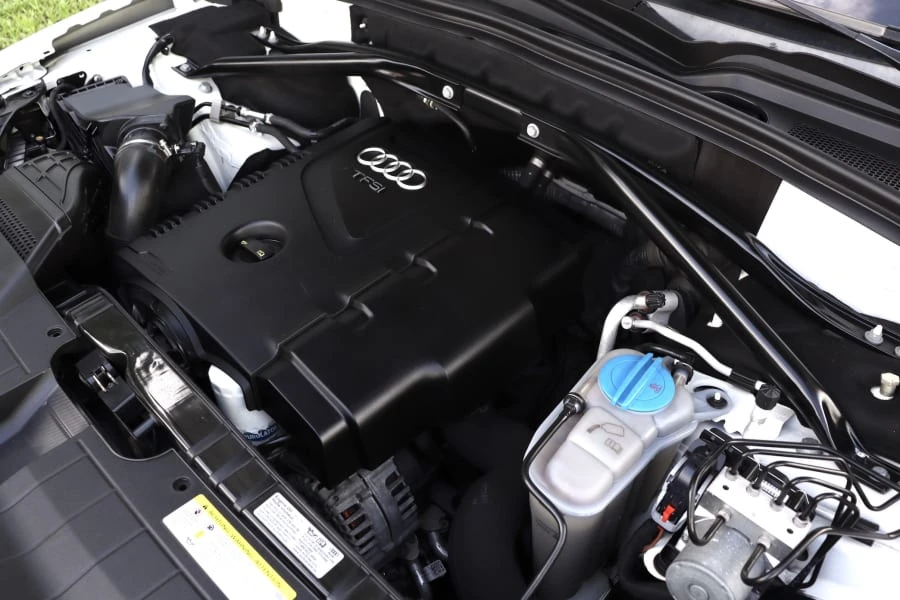 2015 Audi 8R Q5 - Image 23 of 25