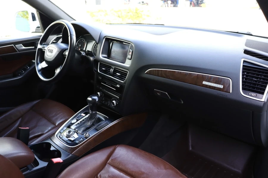2015 Audi 8R Q5 - Image 18 of 25