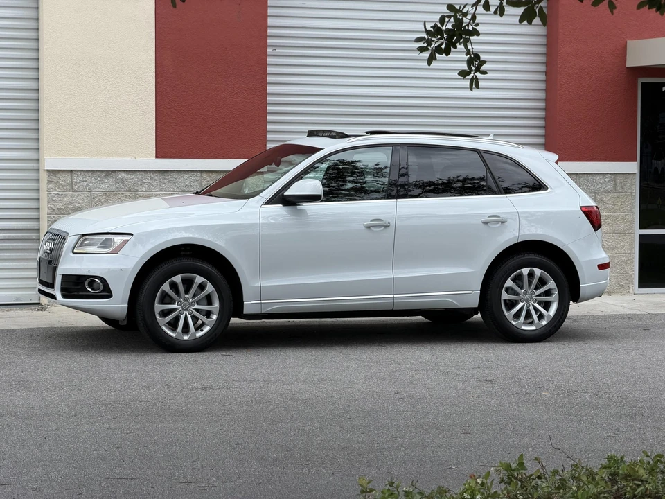 2015 Audi 8R Q5 - Image 5 of 31