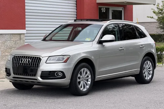 2015 Audi Q5 Premium Plus