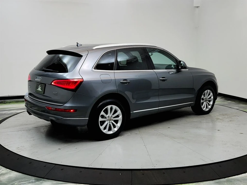 2015 Audi 8R Q5 - Image 5 of 21