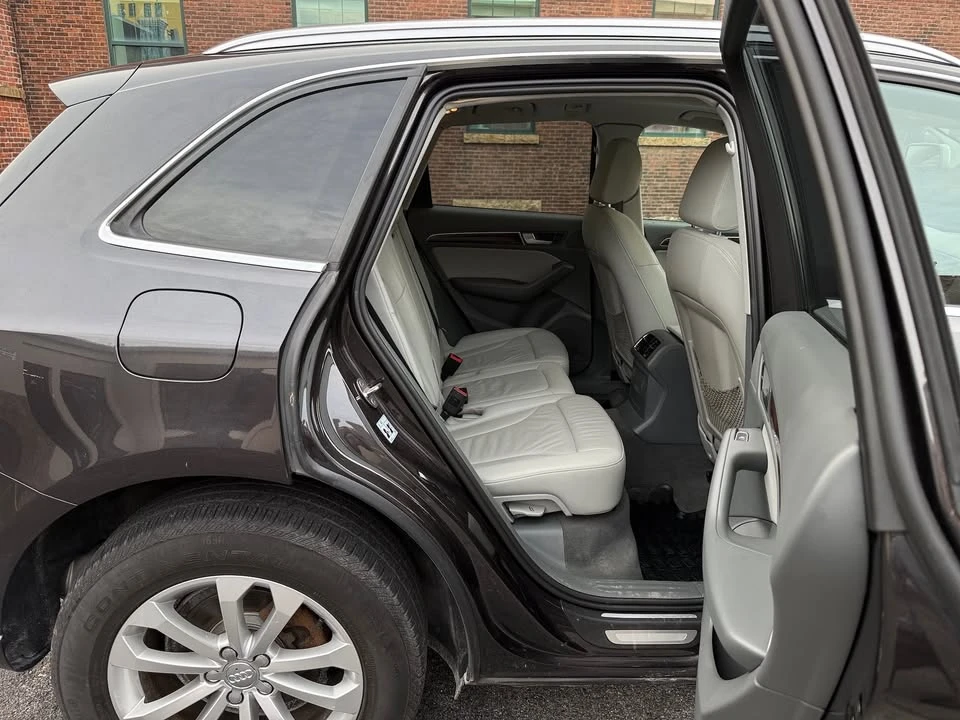 2015 Audi 8R Q5 - Image 8 of 8