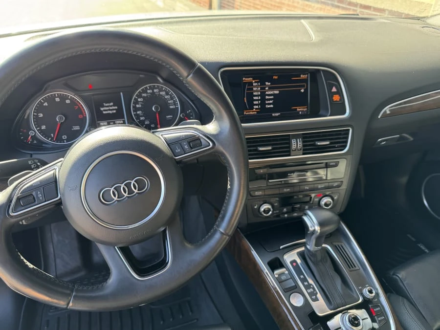 2015 Audi 8R Q5 - Image 7 of 12