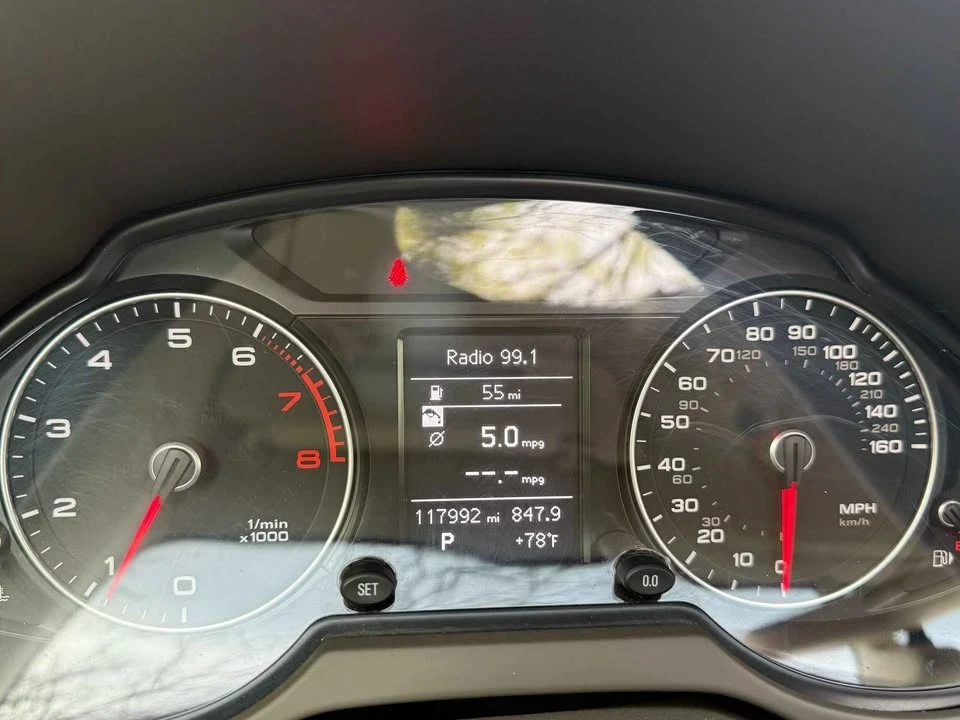 2015 Audi 8R Q5 - Image 13 of 17