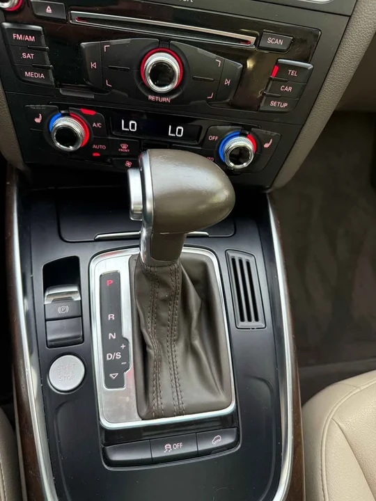 2015 Audi 8R Q5 - Image 14 of 17