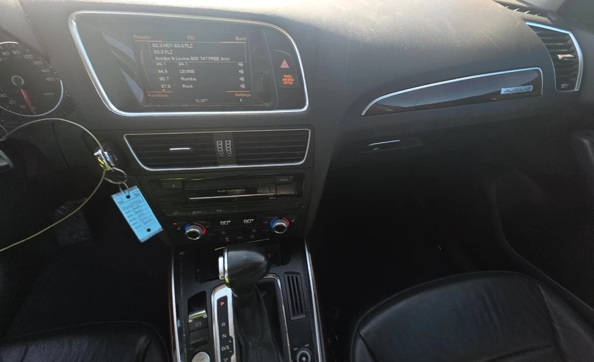 2015 Audi 8R Q5 - Image 10 of 12