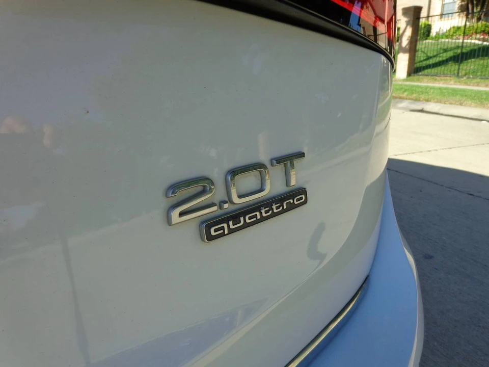 2015 Audi 8R Q5 - Image 8 of 22