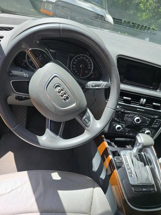 2015 Audi 8R Q5 - Image 7 of 10