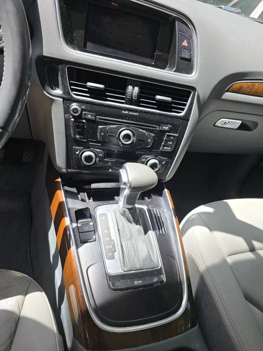 2015 Audi 8R Q5 - Image 9 of 10