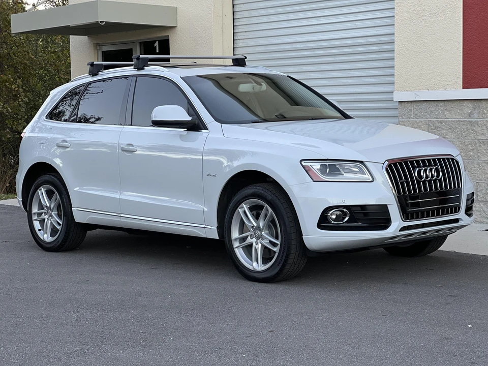2015 Audi 8R Q5 - Image 5 of 31