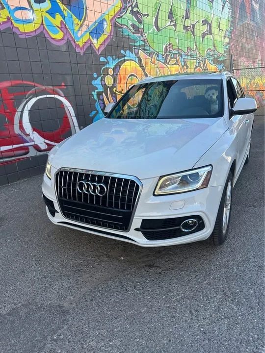 2015 Audi 8R Q5 - Image 2 of 10
