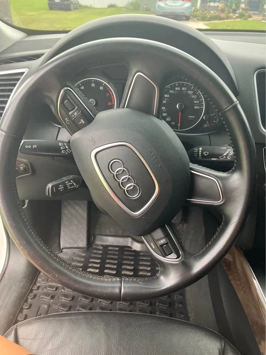 2015 Audi 8R Q5 - Image 8 of 13