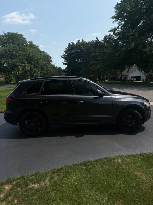 2015 Audi 8R Q5 - Image 9 of 10