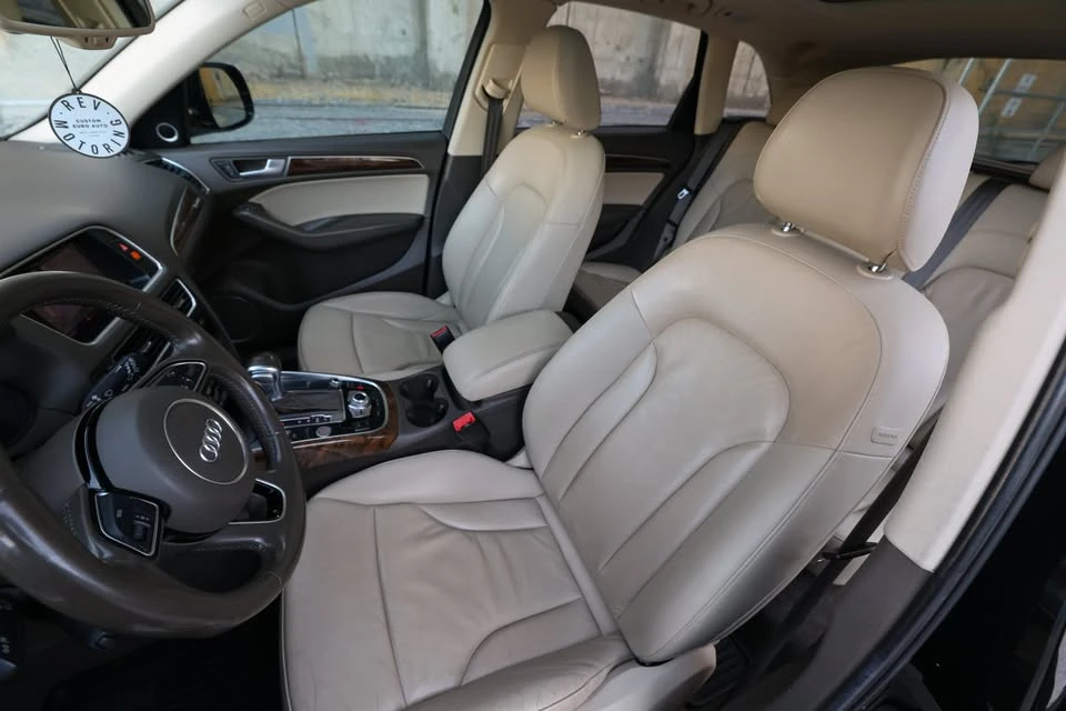2015 Audi 8R Q5 - Image 9 of 14