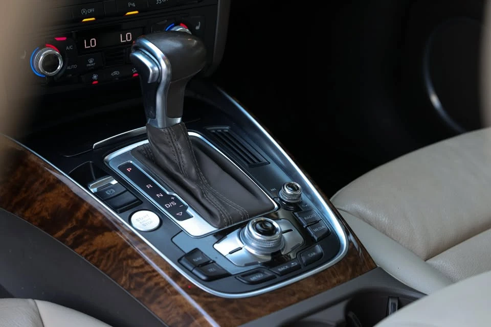 2015 Audi 8R Q5 - Image 12 of 14