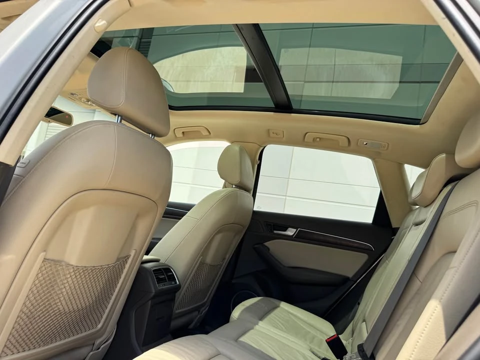 2015 Audi 8R Q5 - Image 10 of 15