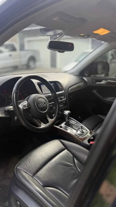 2015 Audi 8R Q5 - Image 8 of 18