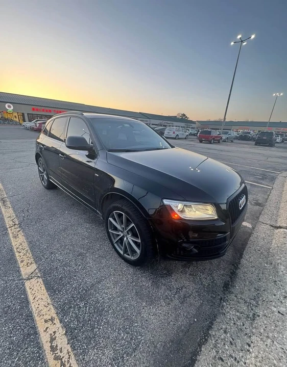 2015 Audi 8R Q5 - Image 2 of 4
