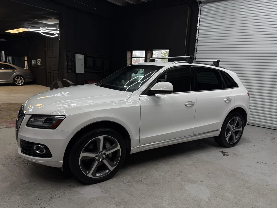 2015 Audi 8R Q5 - Image 3 of 31