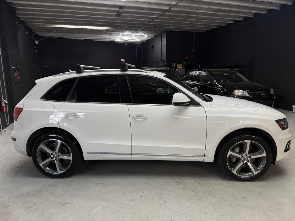 2015 Audi 8R Q5 - Image 31 of 31